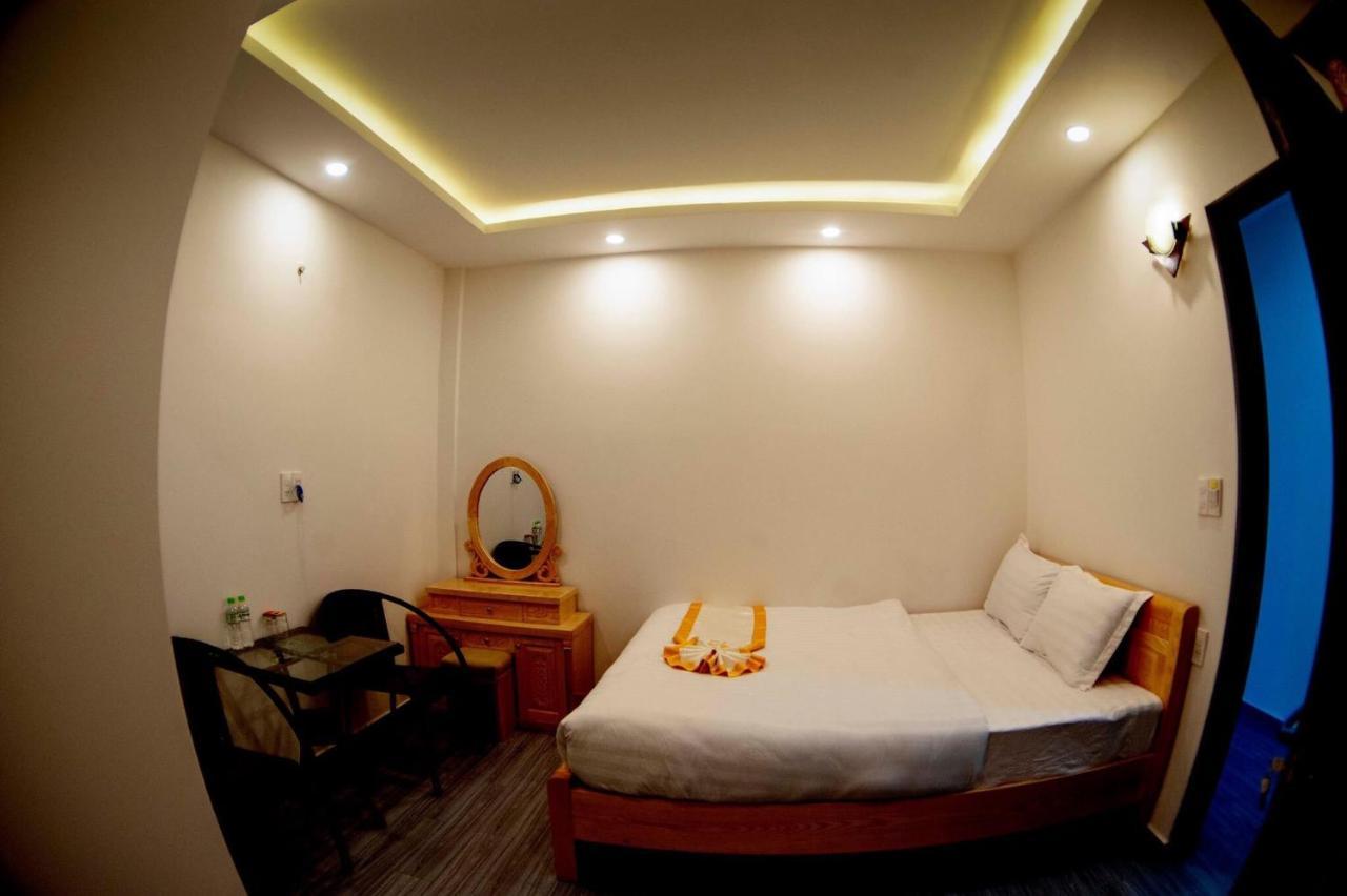 Phong Nguyet Hotel Dalat Bagian luar foto