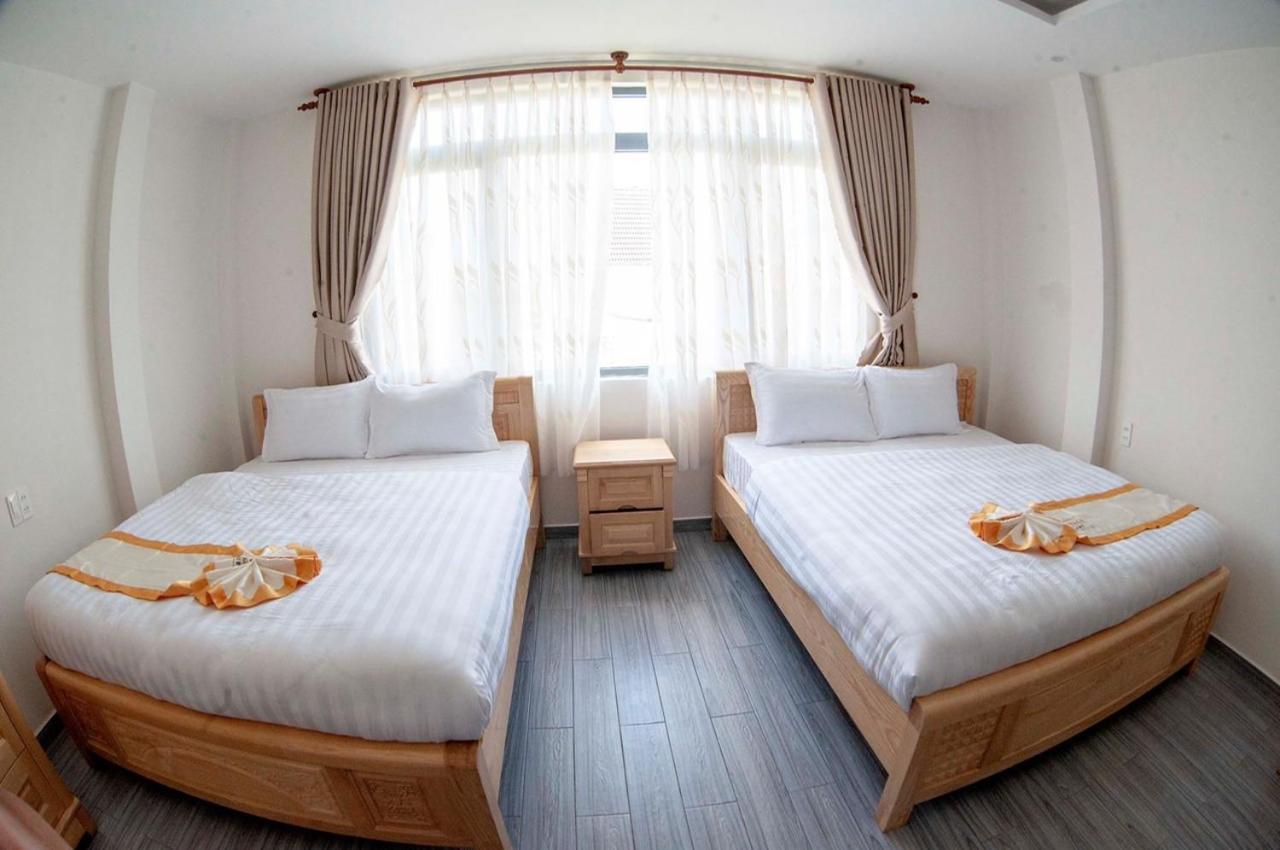 Phong Nguyet Hotel Dalat Bagian luar foto