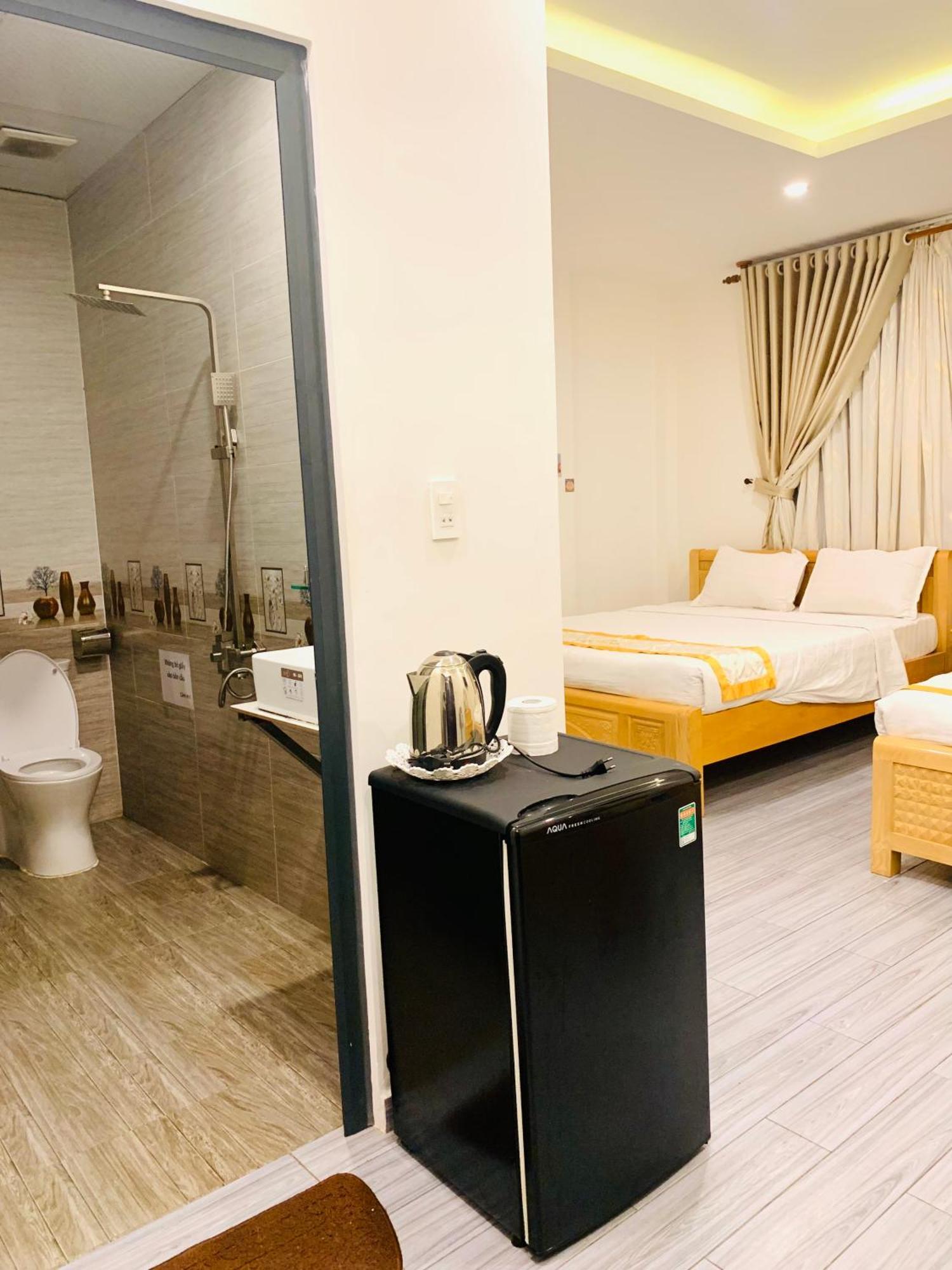 Phong Nguyet Hotel Dalat Bagian luar foto